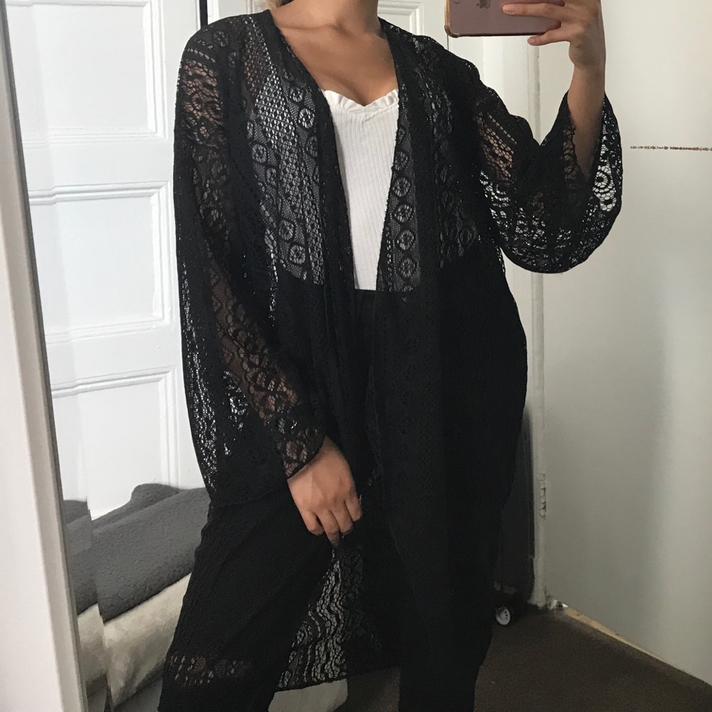 BLACK SWIMSUIT COVER UP